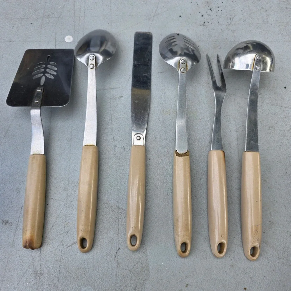 Vintage Ekco Flint 6pc Kitchen Utensil Set Floral Wheat Melamine Handles USA